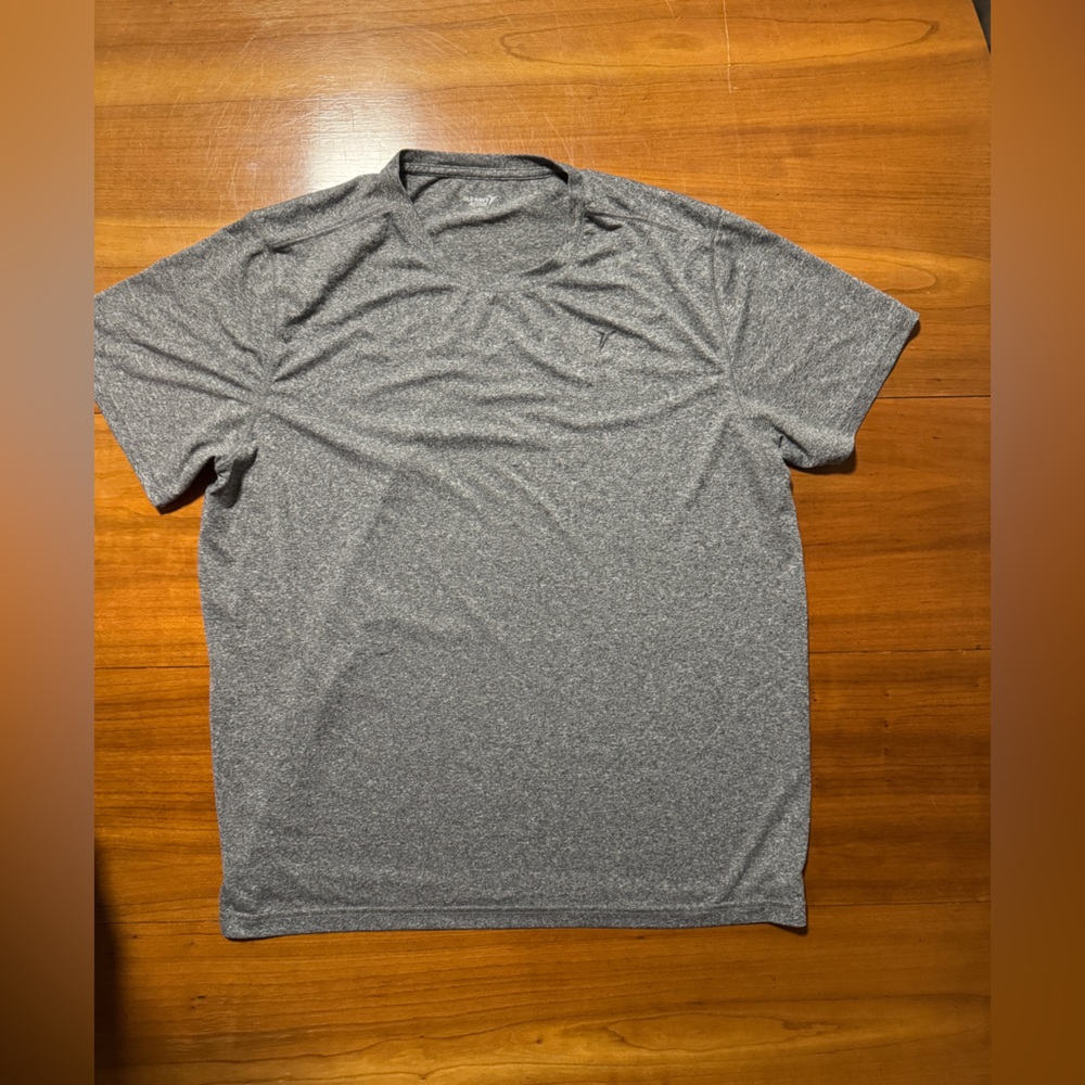 Men’s Old Navy Gray Men's Active Wear T Shirt Shirt XXL